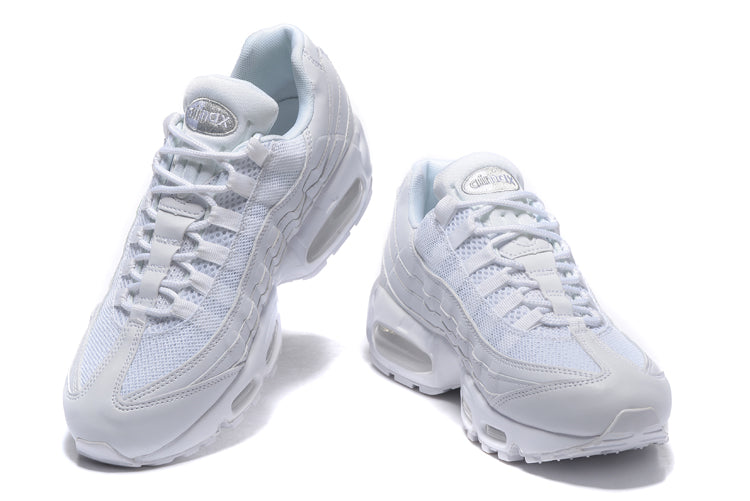 Air Max 95 “Triple White” Sob encomenda