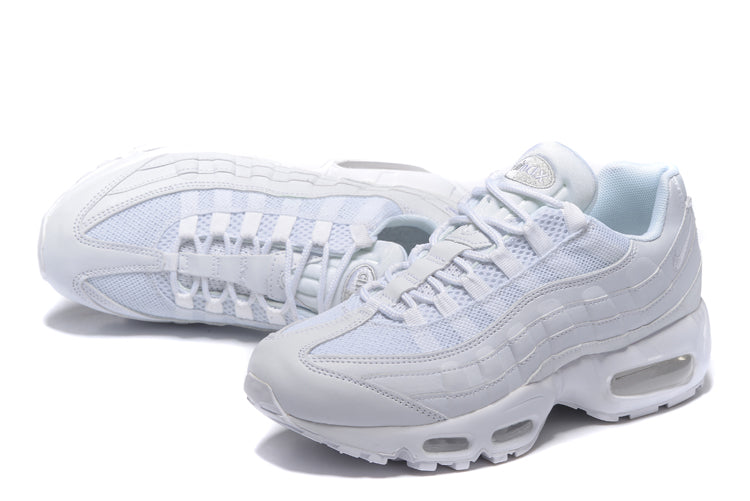 Air Max 95 “Triple White” Sob encomenda