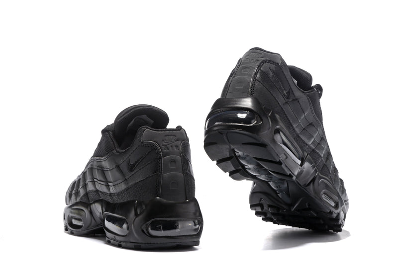 Air Max 95 “Triple Black” Sob encomenda